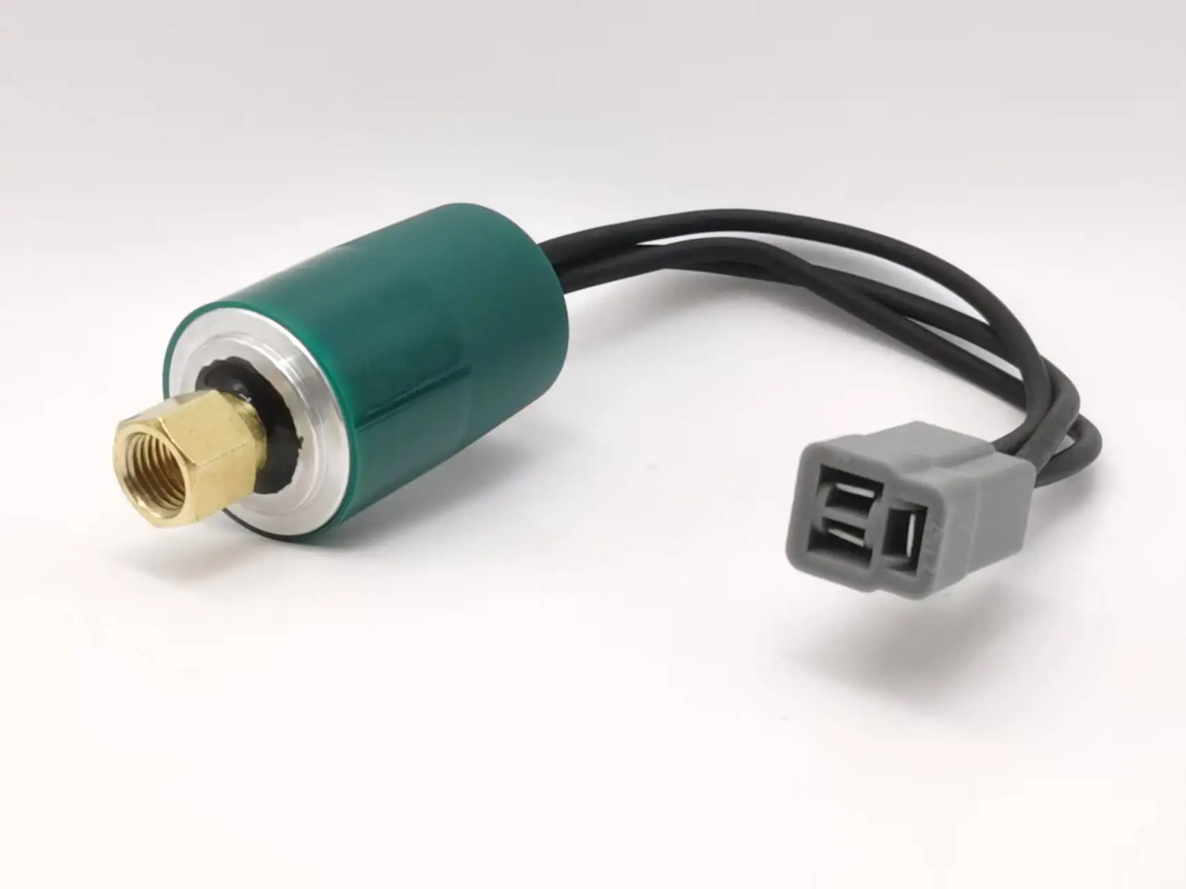 

Replacement Low Pressure Switch fits John Deere AT63266