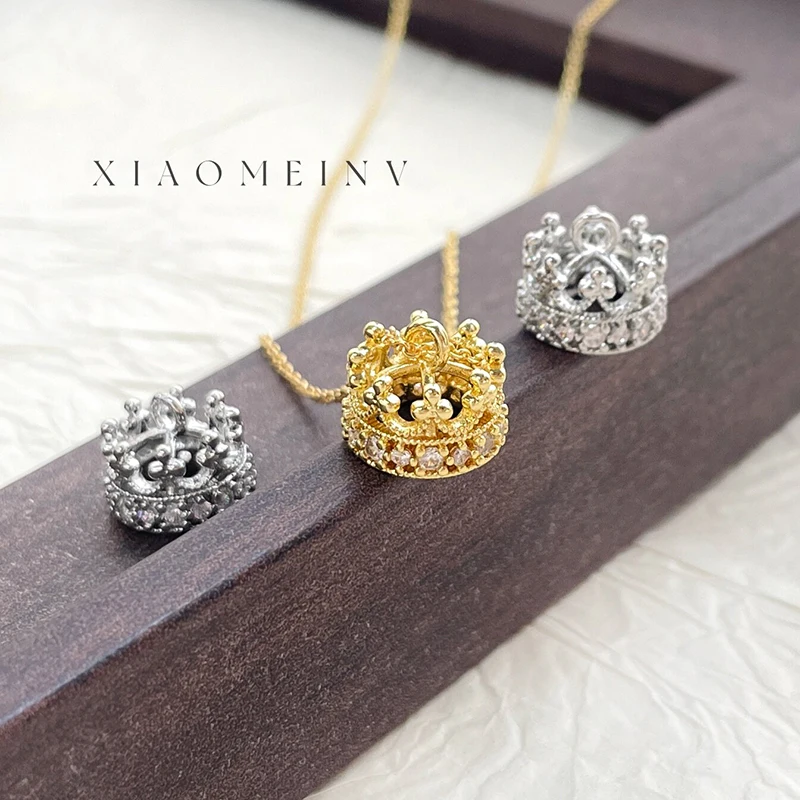 4pcs Copper Zirconium-inlaid Retro Court-style Hollowed-out Crown Pendant Pearl Hat DIY Jewelry Pearl Necklace Materials