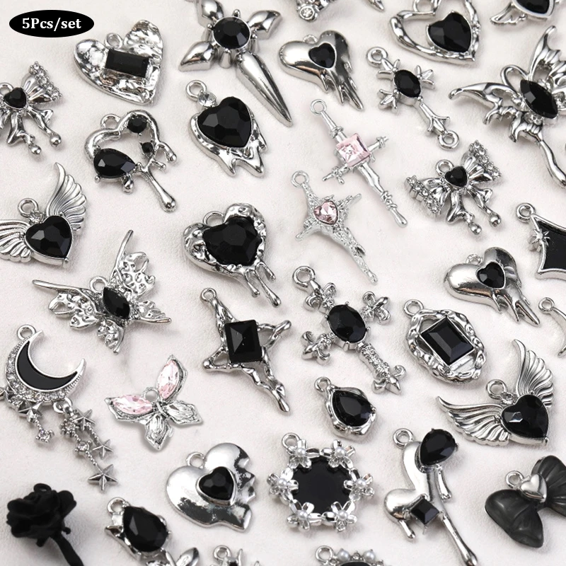 

5Pcs Love Butterfly Alloy Charms Moon Rose Bow Pendants Keychain Martin Boots Buckle DIY Bracelets Necklaces Jewelry Accessories