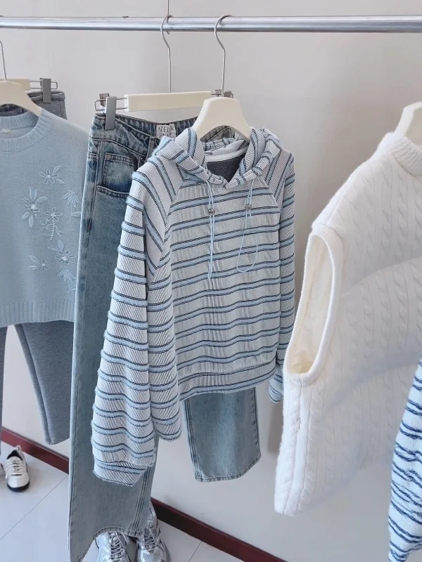 

Женская толстовка свободного кроя с длинным рукавом, в полоску, повседневный топ в корейском стиле, новинка весны, модная свободная уличная одежда для ленивых, стройнящая фигуру