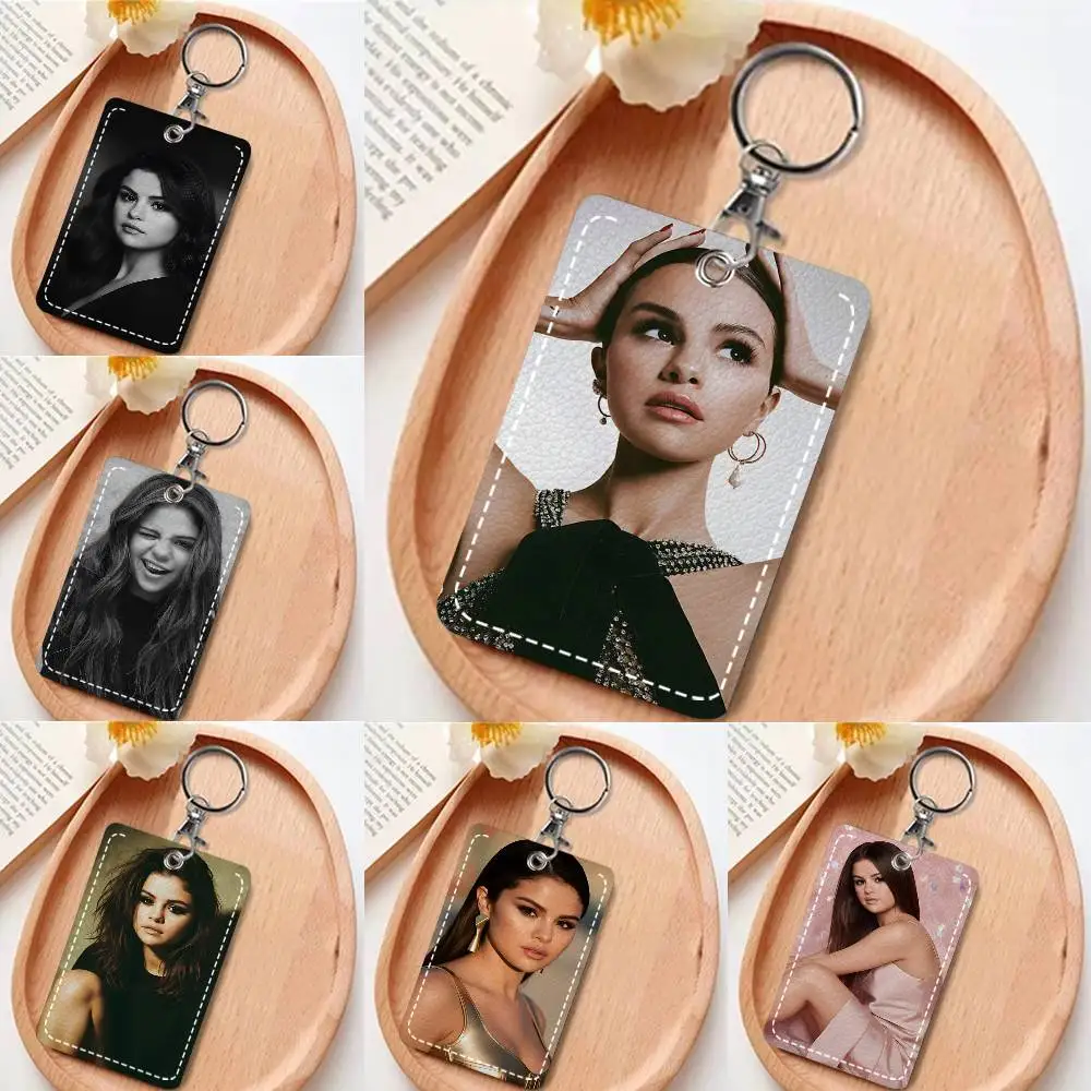 1pc S-Selena Gomez Singer Card Case Keychain Access Card Bag Key Tag Ring Leather Card Holder Key Ring Access