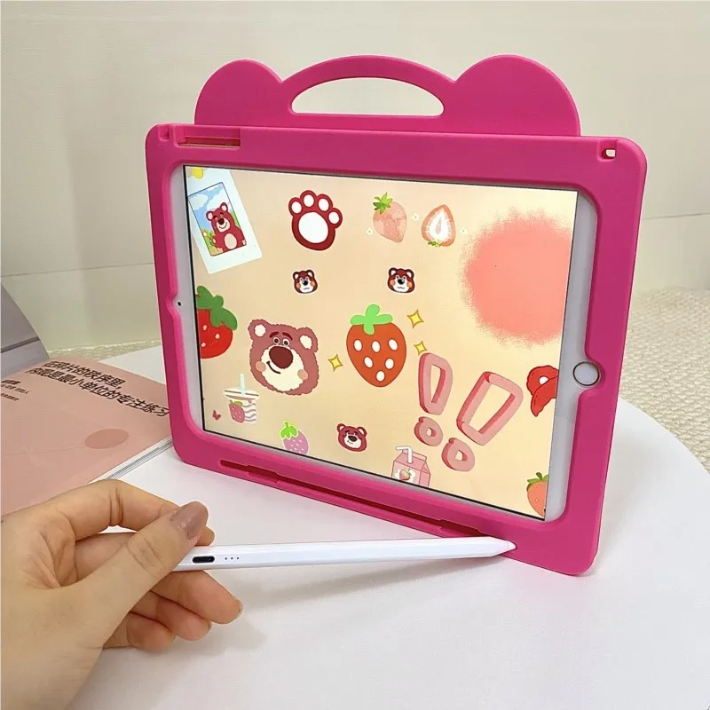 

Чехол 3D Strawberry Bear для iPad Mini Air 2 3 4 5 6 7/Pro 9.7-11 (2018-2025)/7-го, 8-го, 9-го/10-го поколений M3 M2, защитный чехол для детского планшета