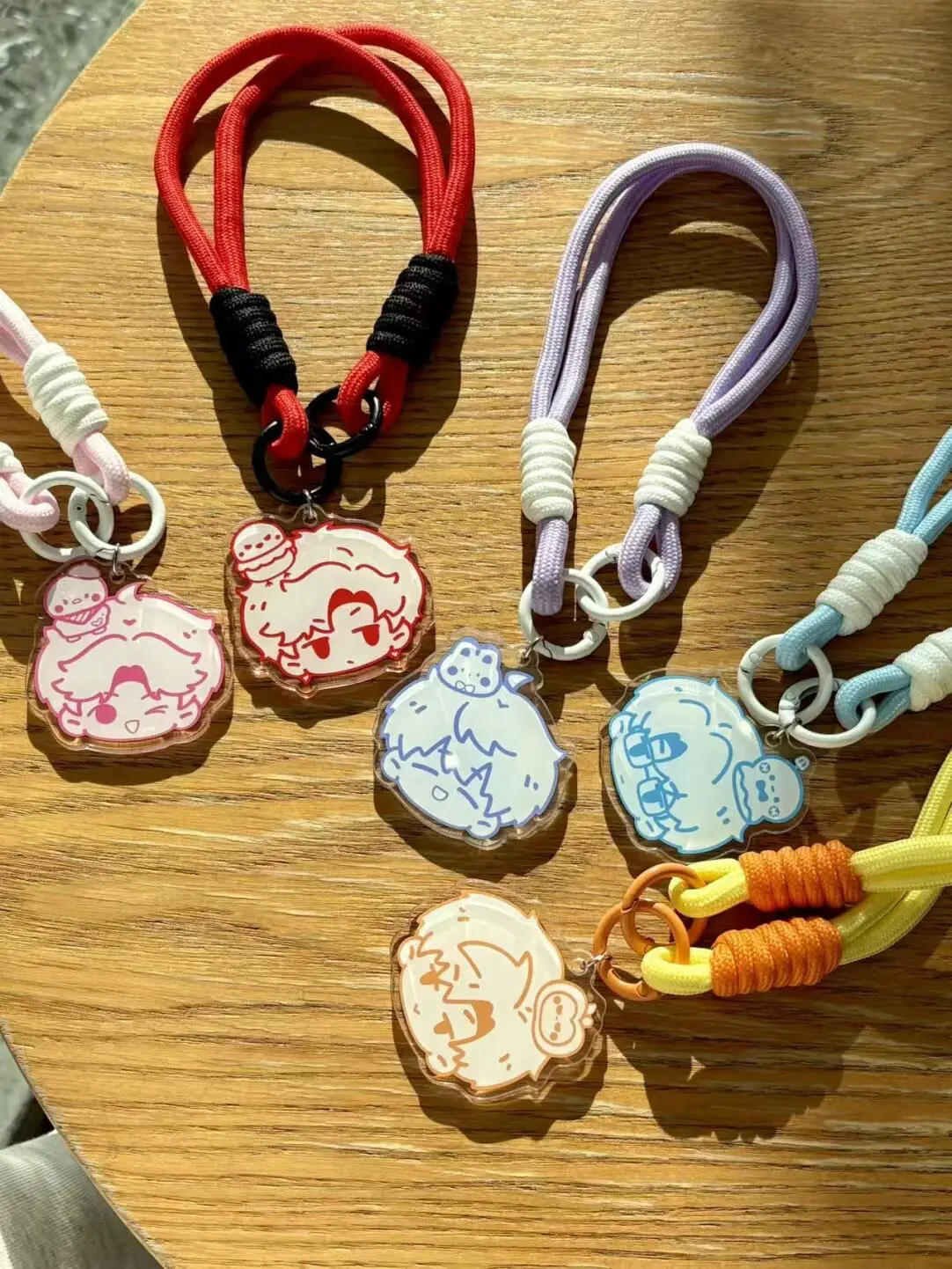 متوفر 2025 أنيمي الحب والفضاء العميق لعبة البضائع رافاييل كزيفير زين سيلوس كاليب الهاتف الحبل سلسلة مفاتيح مصنوعة من الأكريليك سحر