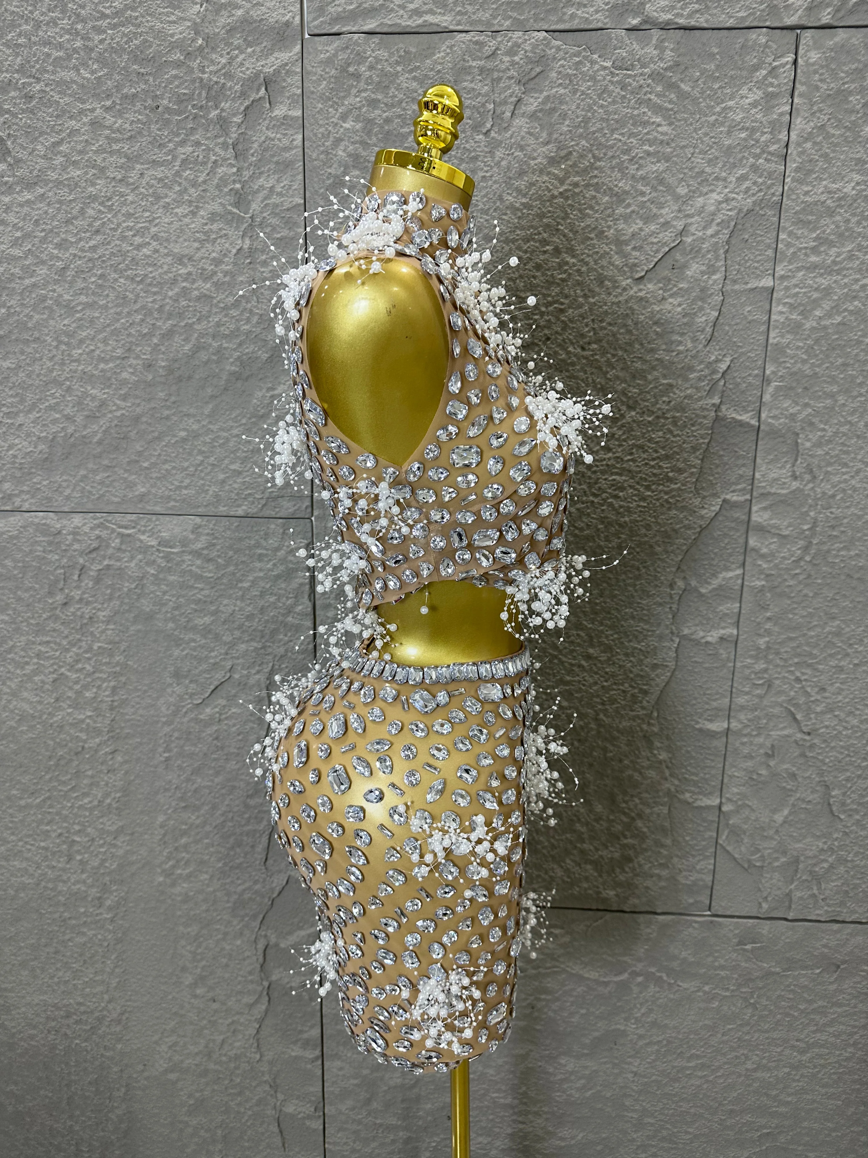Luxuriöses Transparentes Netz-Kristall-Mini-Set Damen Sexy Hochgeschlossenes Perlenverziertes Blumen-Crop-Top Bodycon-Rock-Outfit Kunst Gala Party