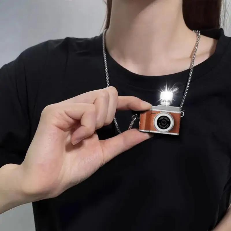 Mini Camera Wearable Retro Camera 1080P Portable Keychain Camera For Outdoor Travel Vlog Gifts For Girlfriend Woman Decoration
