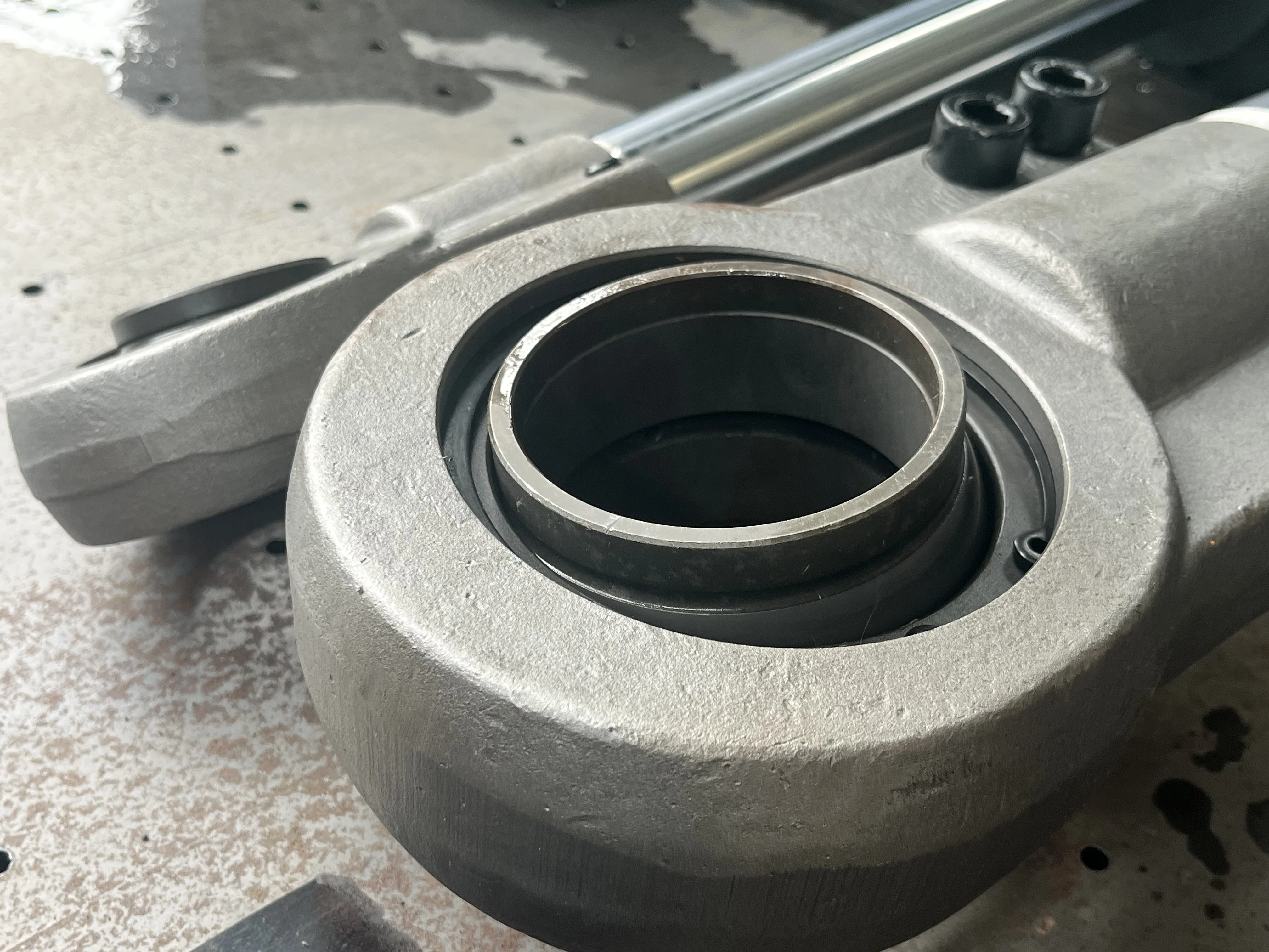 For Clamping Hydraulic Cylinder CD125/90-100 125mm Bore 100mm Stroke Double Acting Cushioned Steel Body for Machine Tools Suppor