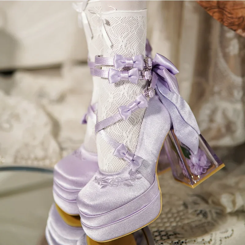 Originale stile retrò corte fiore ricamo Lolita tacchi alti temperamento elegante principessa Mary Jane scarpe Cos tacchi alti da donna