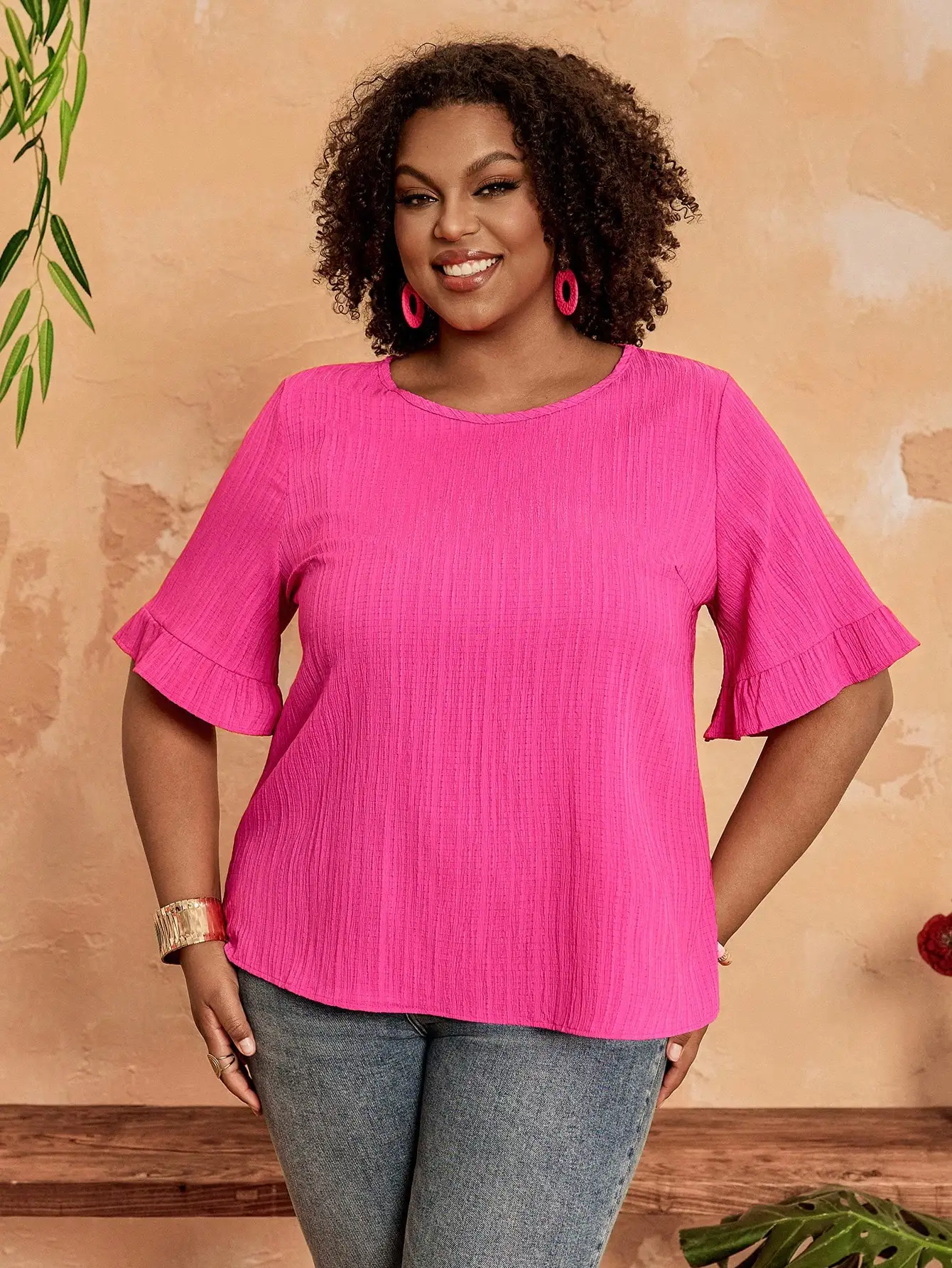 

Plus Size Women Solid Color Round Neck Short Sleeve Loose Casual Dress For Summer Vacation