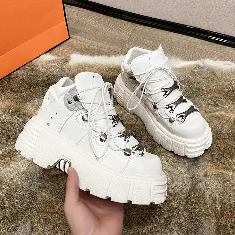 

2023 Punk Sle Women's Sports oes Lace up 6CM Platform Unique Design Breathable Me Casual Sneakers for Ladies