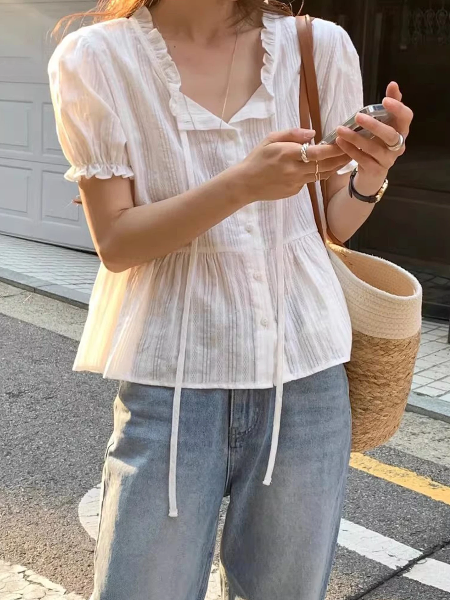 

Женская рубашка Liliang с коротким рукавом, V-образным вырезом, текстурой с эффектом шелка, на одной пуговице, в корейском стиле, свободного кроя, из полиэфирного волокна