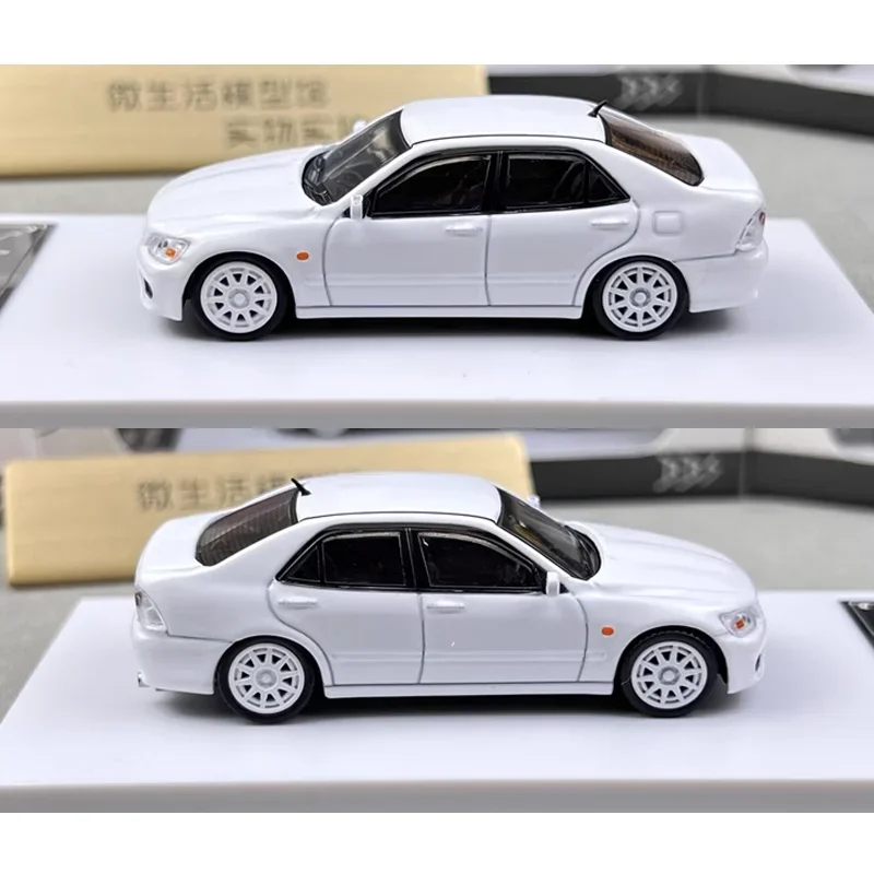 BBS Studio 1/64 Toyota Altezza RS200 SXE10 Giocattolo in lega Veicolo a motore Pressofuso in metallo Modello Regali