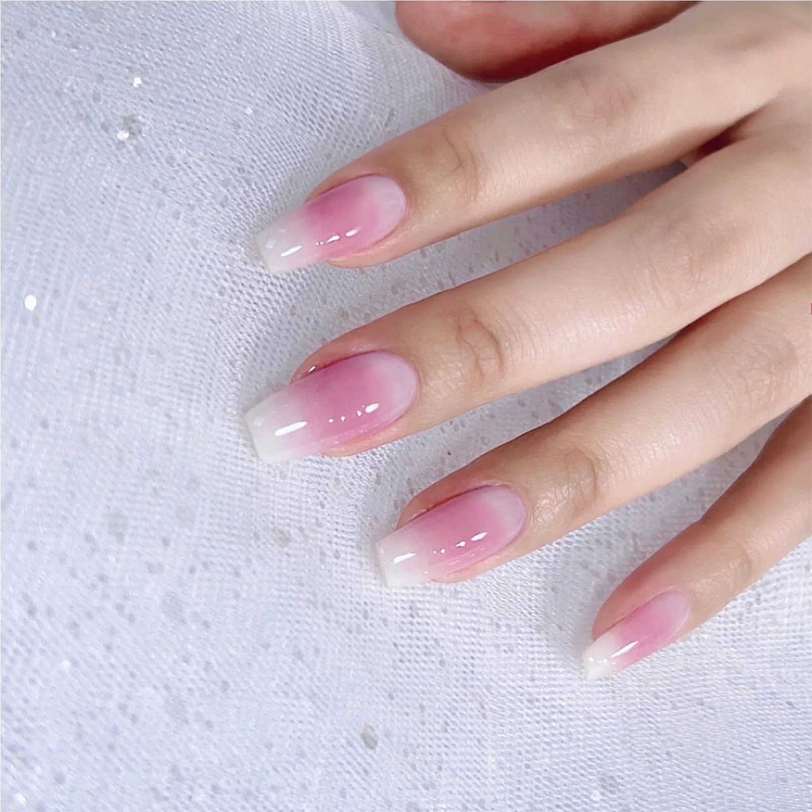 Simple Charms Fake Nails Gradient Pink Round Head Press on Nails Women Girls DIY Manicure at Home Korean Style False Nails