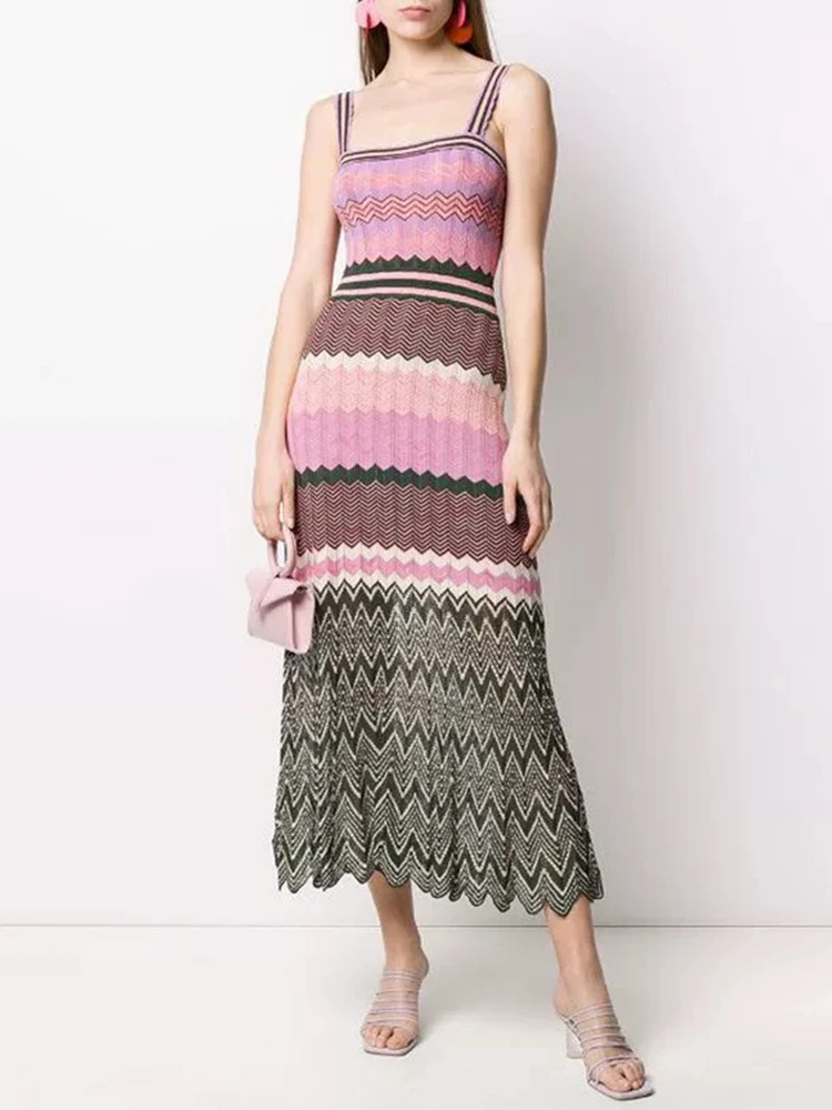 Temperament and elegant resort style women's dress 2024 autumn new color collision striped wave edge knitted dresses