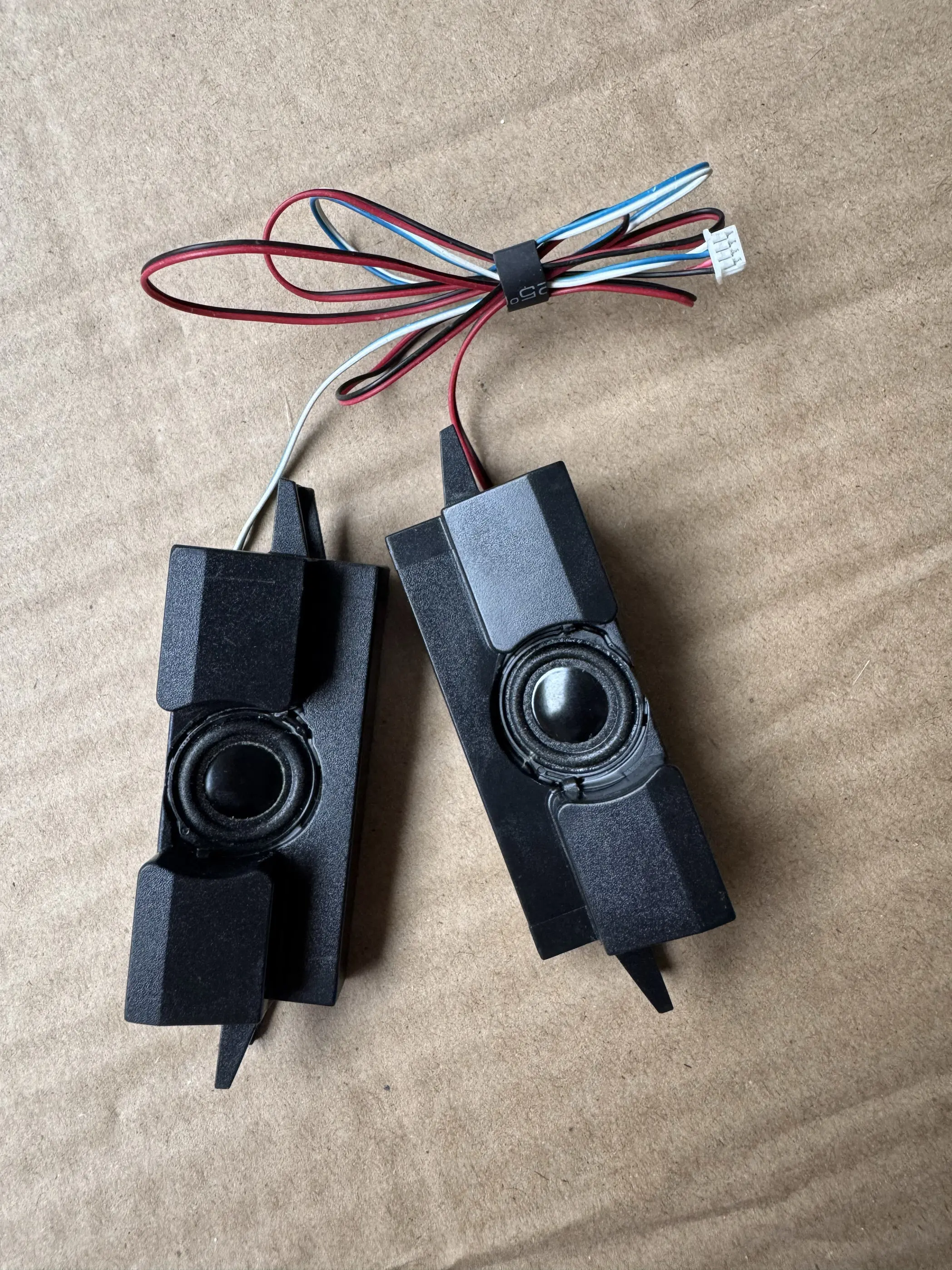 

New for Dell Alienware 18 R1 built-in speakers, speakers 00PFWT 00MI3V