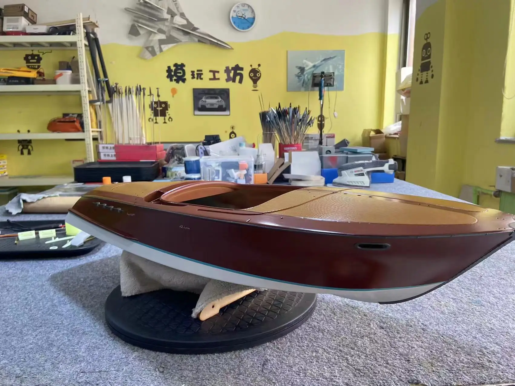 RC Boat 1/10 Riva ARISTON Yacht Model Kit Remote Control Ship DIY Assembly Yacht Professional Model Toys