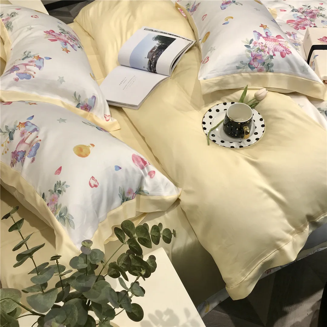 2023 New Long Staple Cotton Plant Pattern Four-piece Bedding Household Must Four Seasons Universal Luxury Bedding White Yellow