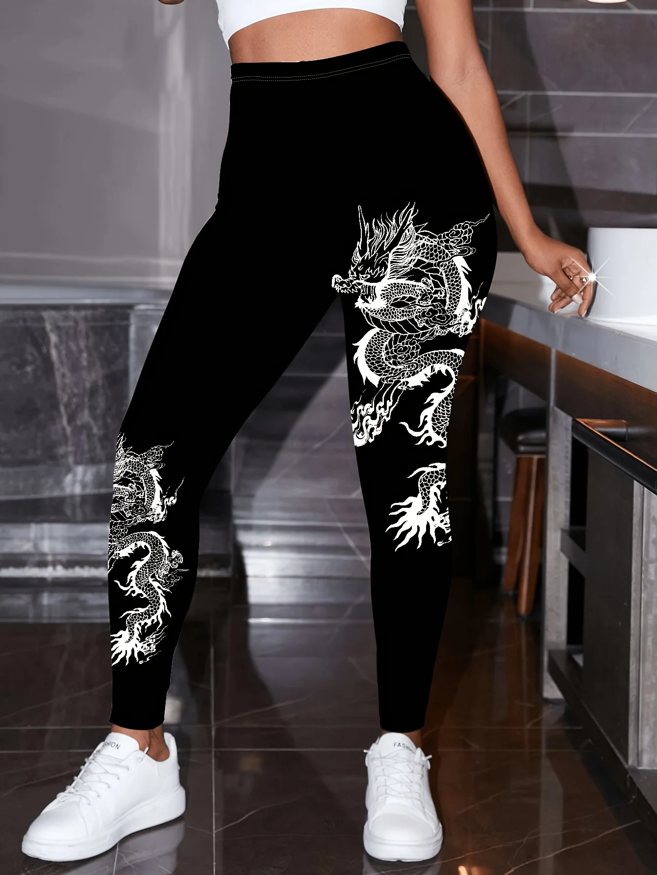 Women Fleece‑Lined Leggings Monochrome Oriental Dragon Side Print Mid‑Waist Winter Bottoms