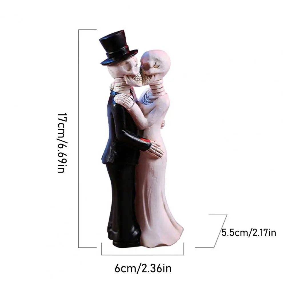 

Romantic Skeleton Couple Figurine,Skull Bride And Groom Sculpture,Gothic lover,Resin Statue for Halloween Home Decor