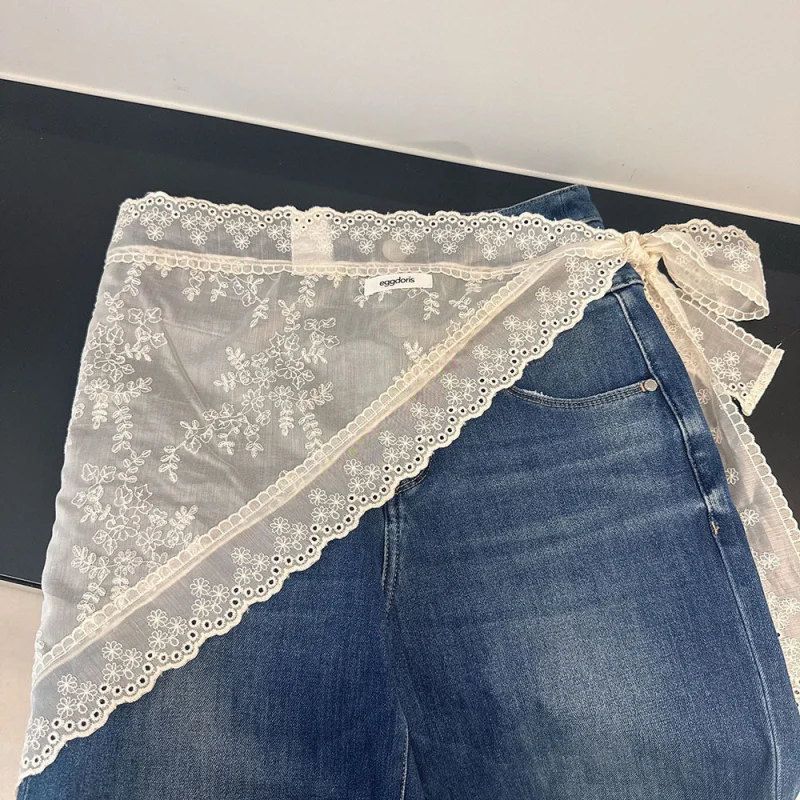 

Изысканный шарф с вышивкой и шнуровкой, кружевная накидка, шелковистая многослойная юбка, популярная в физических магазинах.