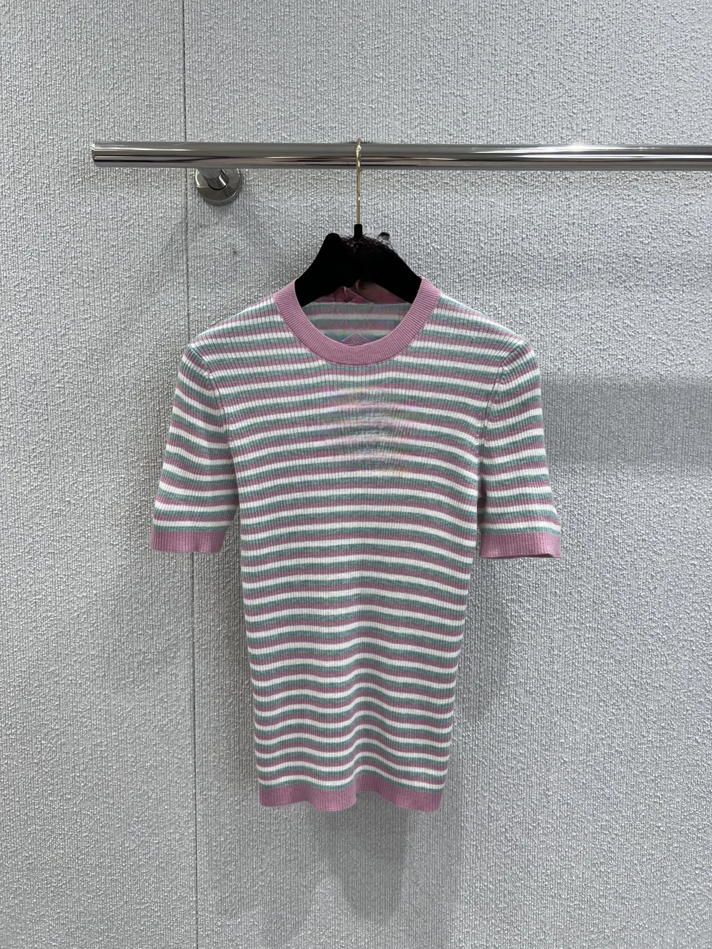 

Comfortable Breathable Cartoon Intarsia aron Color Striped Knitted round Ne ort Sve Top Women's Faion Commute Sle