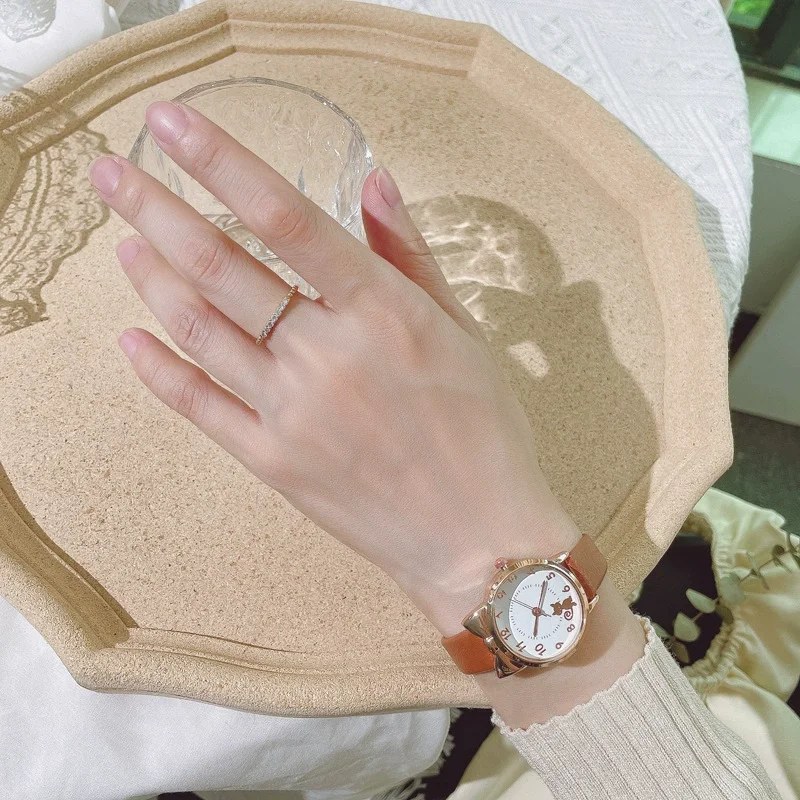 Women's Watch, Cute Cat Quartz Watch, Simple Hundred Leather Strap