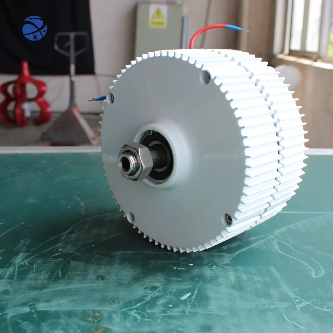 #YUNYI Three Phase Gearless Permanent  Magnet Synchronous  Generator 400W 12/24/48V For Wind Turbine