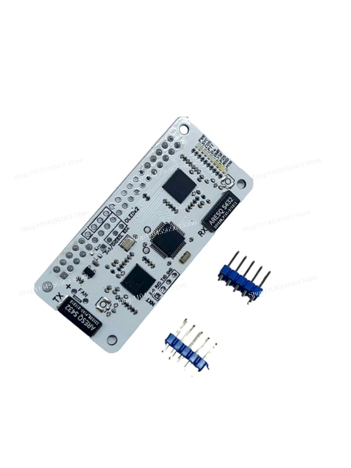 DMR P25 YSF DSTAR เกตเวย์วิทยุดิจิตอลบอร์ดฮอตสปอตไร้สาย 0.5PPM ดูเพล็กซ์