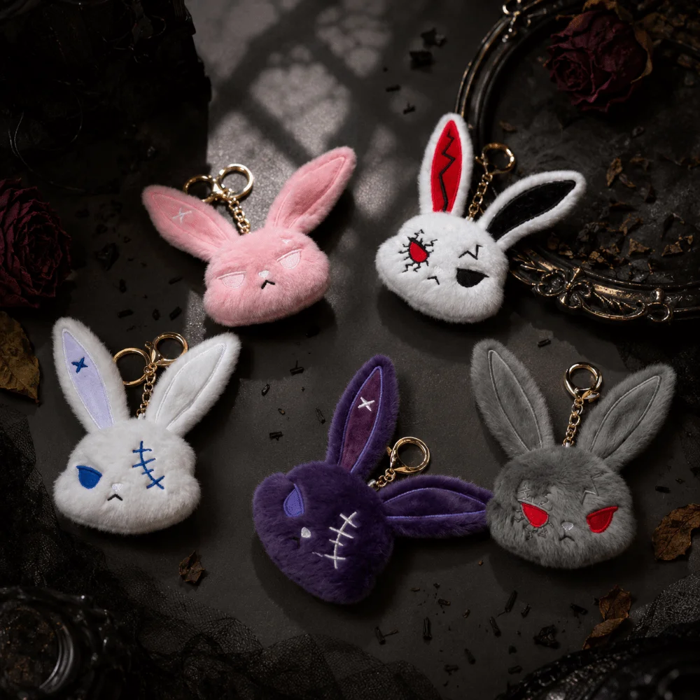 Fashion Cute Gothic Bunny Keychain Dark Style Animal Plush Rabbit Keyring Spooky Design Soft Wounded Rabbit Keychain Men Women
