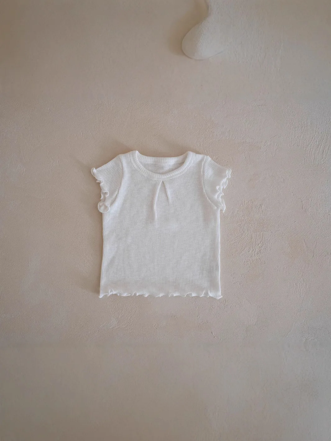 2025 Estate Nuova neonata Solid T-shirt in cotone infantile Gilet senza maniche Principessa Kids Girls Top elastici Vestiti per bambini