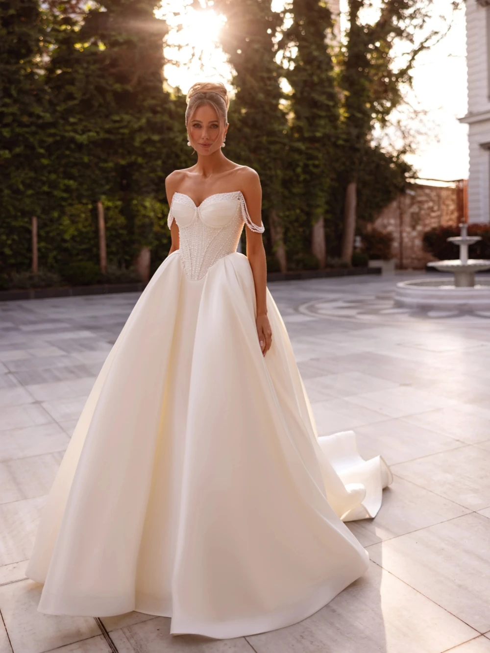 العاج تألق الخرز الكمثرى فستان زفاف طويل الساحرة الساتان قبالة الكتف ثوب الزفاف مخصص جديد ألف خط فساتين للعروس