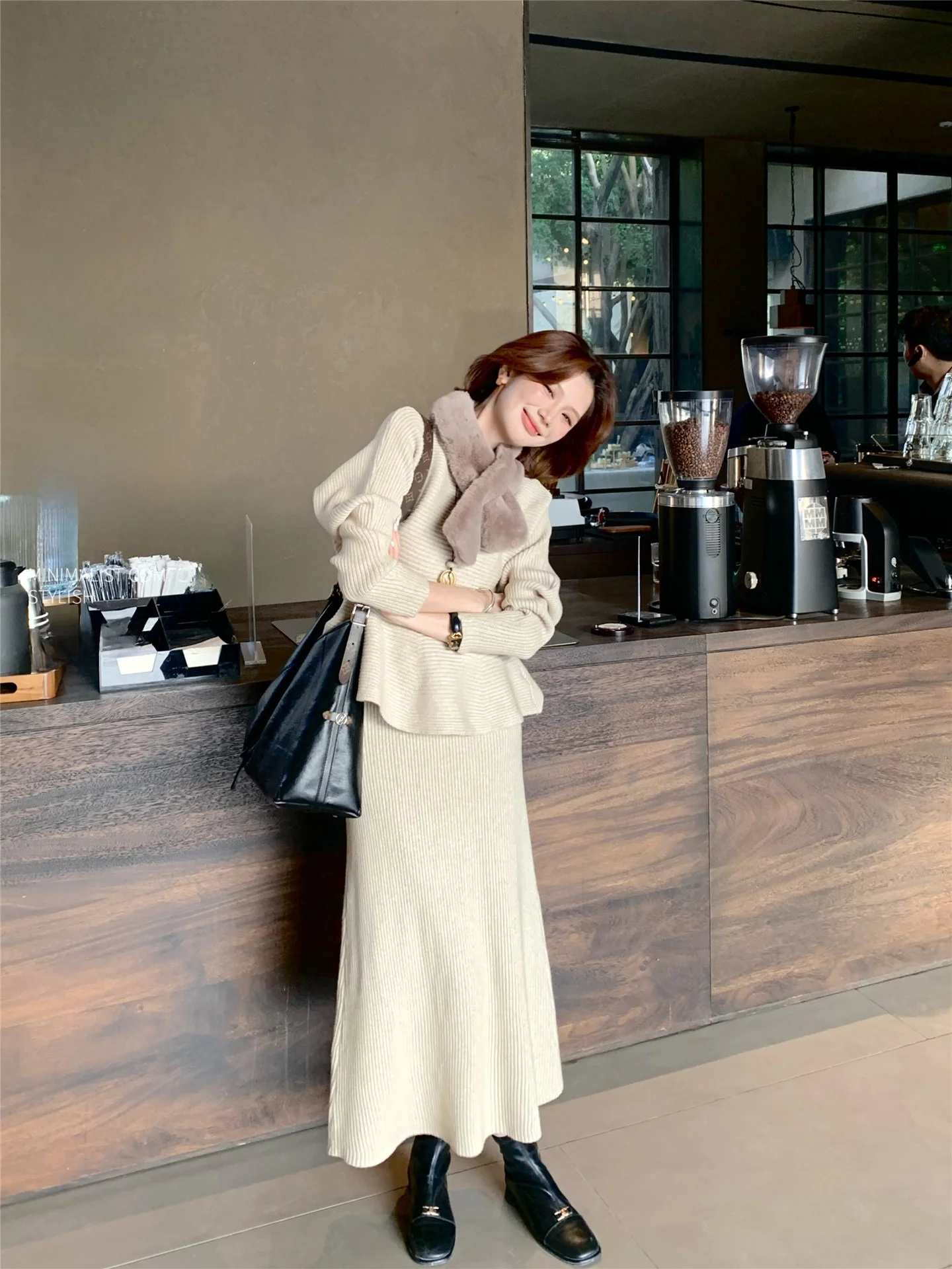 

Casual Stripe Sweater Set Women's Faionable All-Match Autumn Winter Two-Piece Set Warm Thiened High Collar Loose Fit