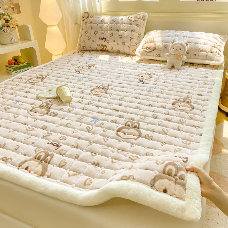 Thickened Plush Milk Velvet Mattress Toppers Home Winter Bedroom Soft Bed Pad Warmth Dormitory Student Single Bedsheet Bed Cover