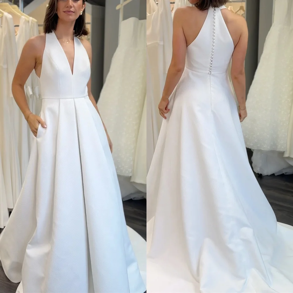 Robes de mariée blanches simples personnalisées, Robe de mariée trapèze classique en Satin avec boutons, Style Sexy, col en v, sans manches