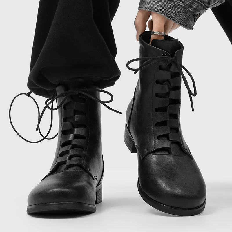 

Retro Nomadic Style Lace Up Men Short Boots High-end Hollowed Out Niche Design Fashionable Comfortable Commuting Boots