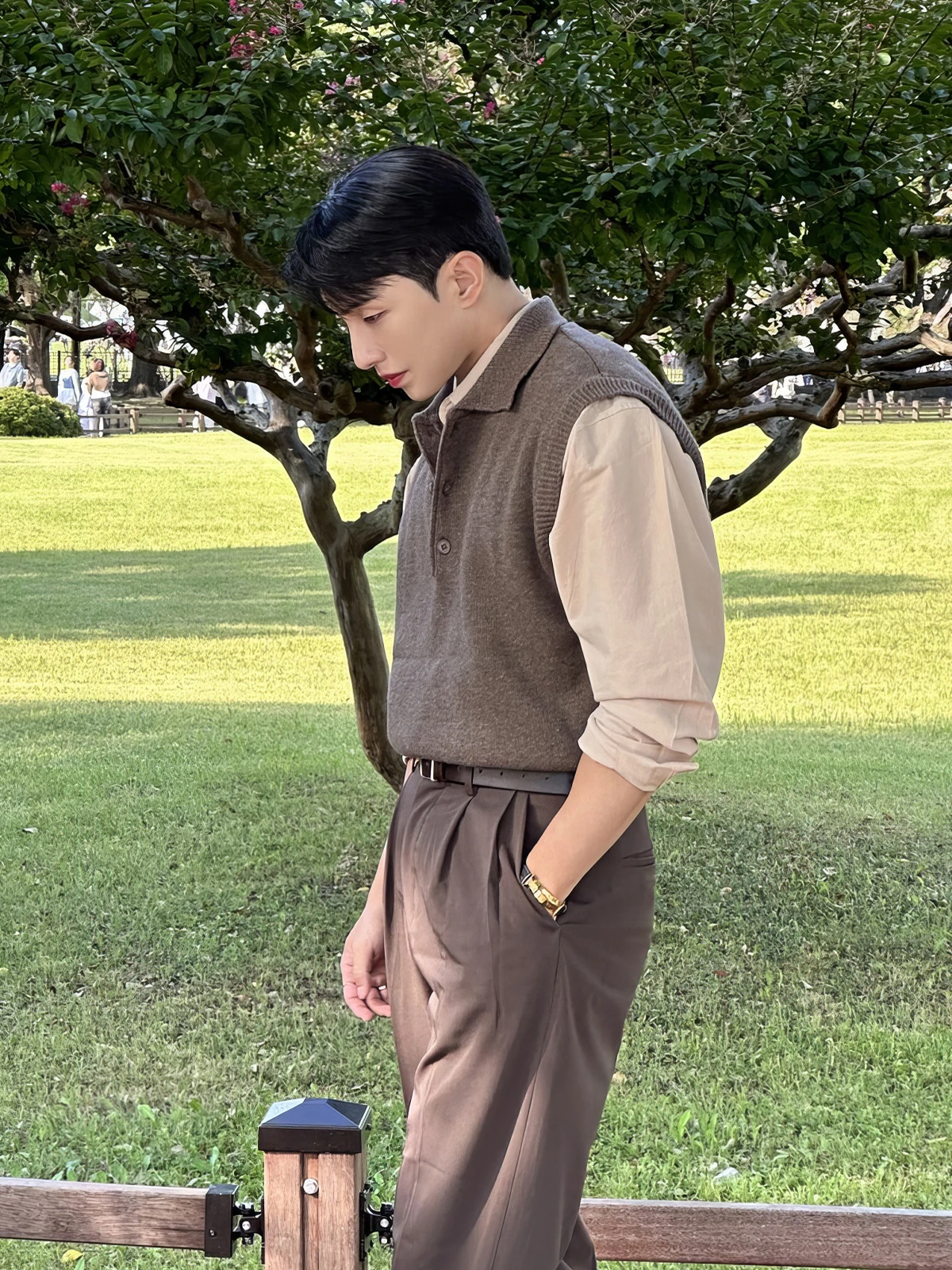 

Men's Collar Knitted Vest Svel Light Maturi Sle Casual Wear Spring Autumn Korean Version Mural Match