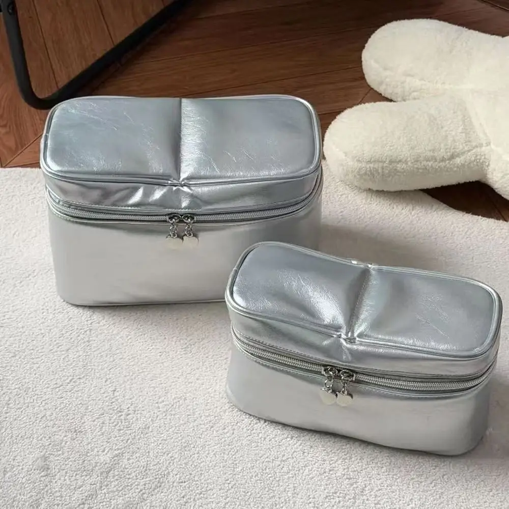 PU Leather Silver Makeup Bag Large Capacity Detachable Vertical Toiletry Handbag Waterproof Multi-functional
