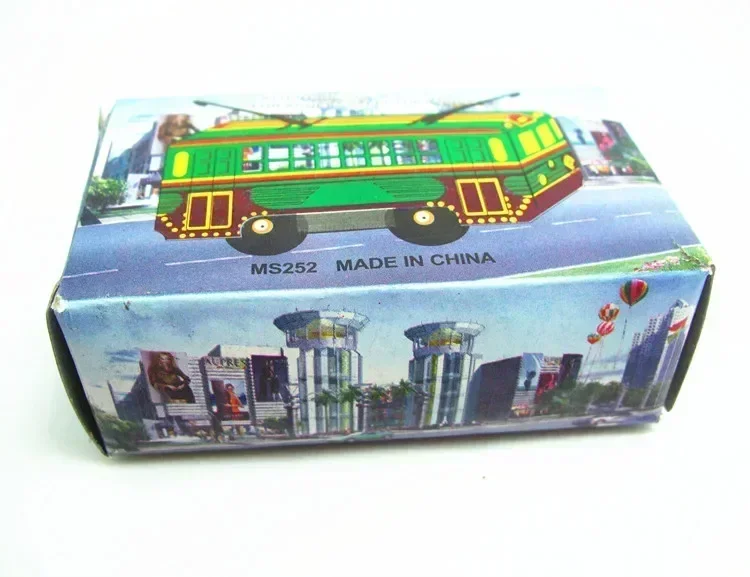 คอลเลกชันสําหรับผู้ใหญ่ Retro Wind up ของเล่นโลหะดีบุกค่าเฉลี่ยรถรางรถบัสรูป Mechanical Clockwork ของขวัญเด็ก