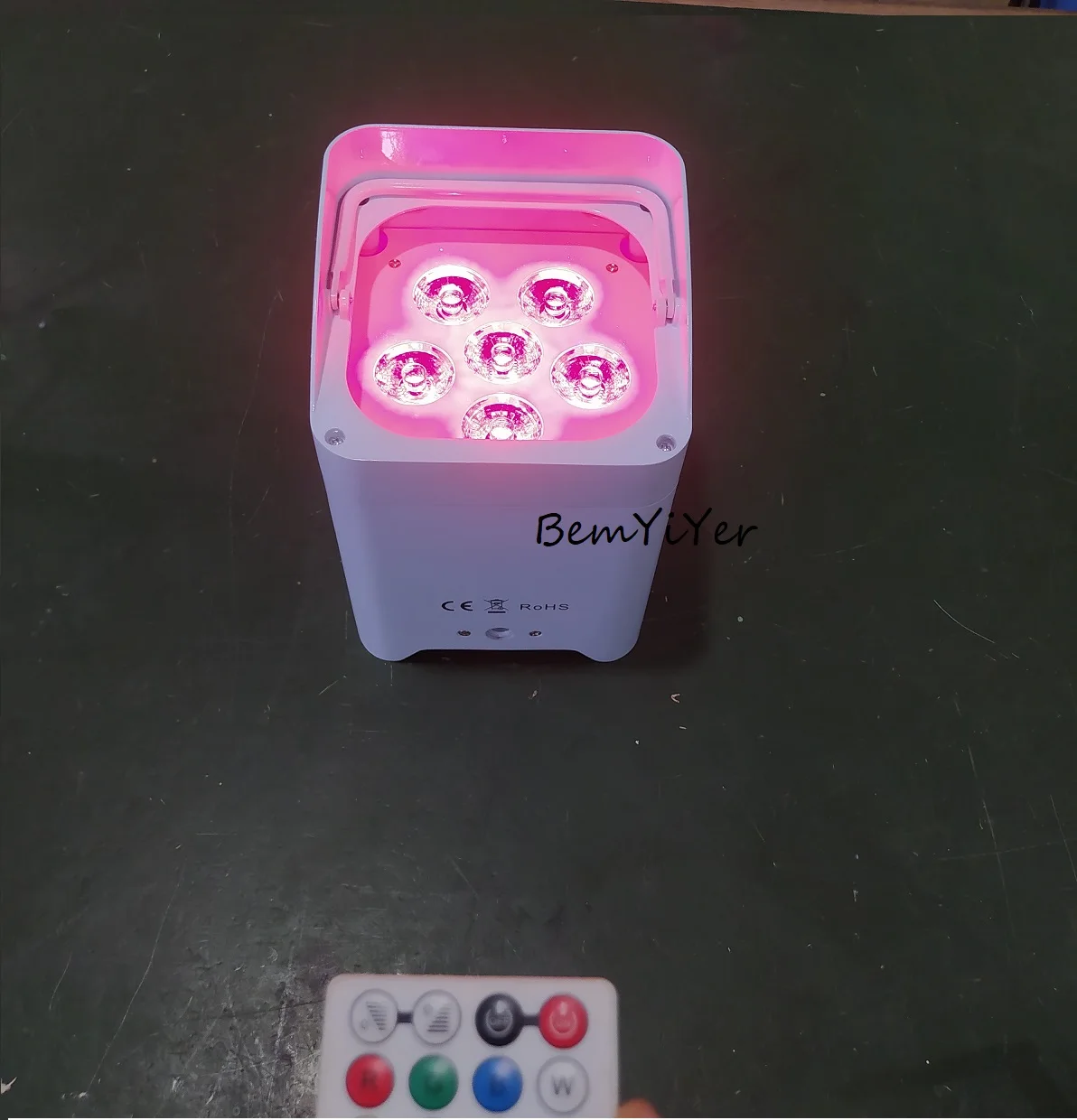 4 عبوات 6 × 18 وات DJ تعمل بالبطارية اللاسلكية DMX IR LED Par Uplights /RGBWA + UV 6in1 لمناسبات حفلات الزفاف DJ