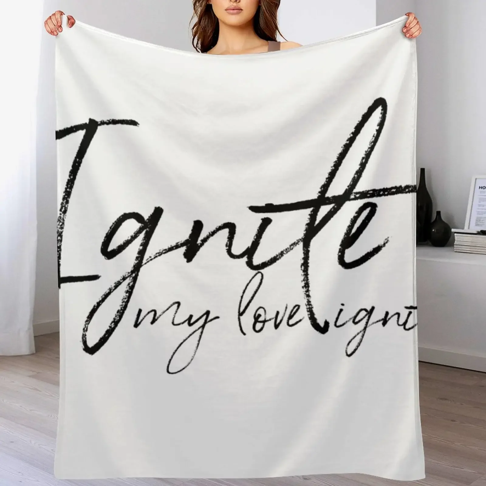 IGNITE Throw Blanket Extra Large Throw Bed Fashionable Blankets