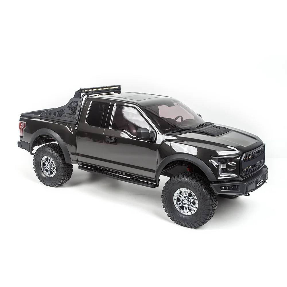 TRACTION HOBBY F150 1:8 RC Crawler 2.4GHz Remote Control Car