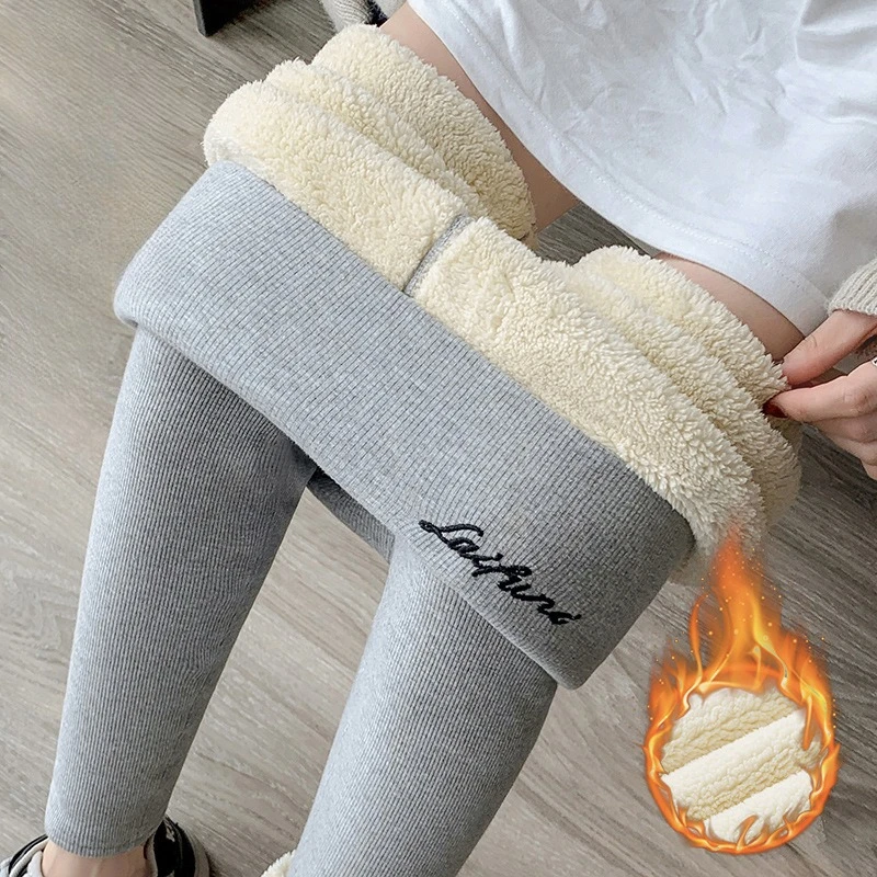 Women's Plush Cloud Fleece Thermal Leggings Heavyweight Winter Ready Fleece Lined High Waist Pants for Plus Size All Day Warmth