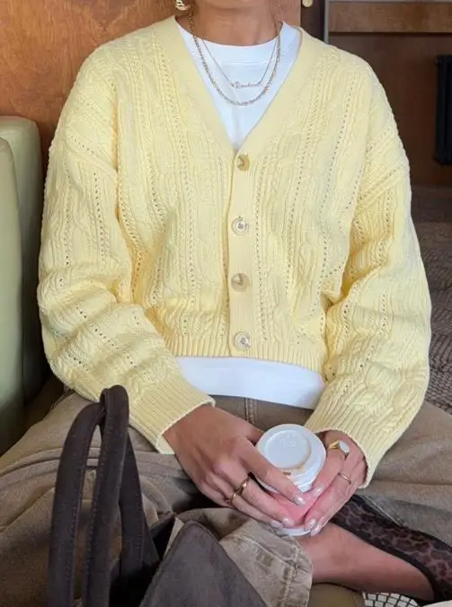 

Женский шерстяной кардиган весна-лето 2026, свежий, с V-образным вырезом, на пуговицах, простой повседневный однобортный свитер-кардиган