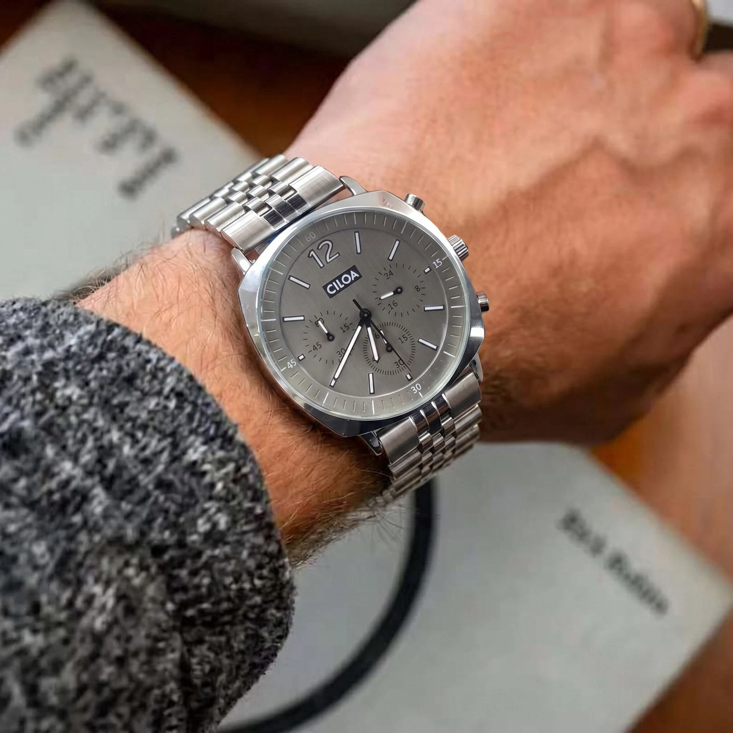 CILOA Men's Chronograph Watch Grey Dial Stainless Steel Bracelet Business Casual Quartz Wristwatch