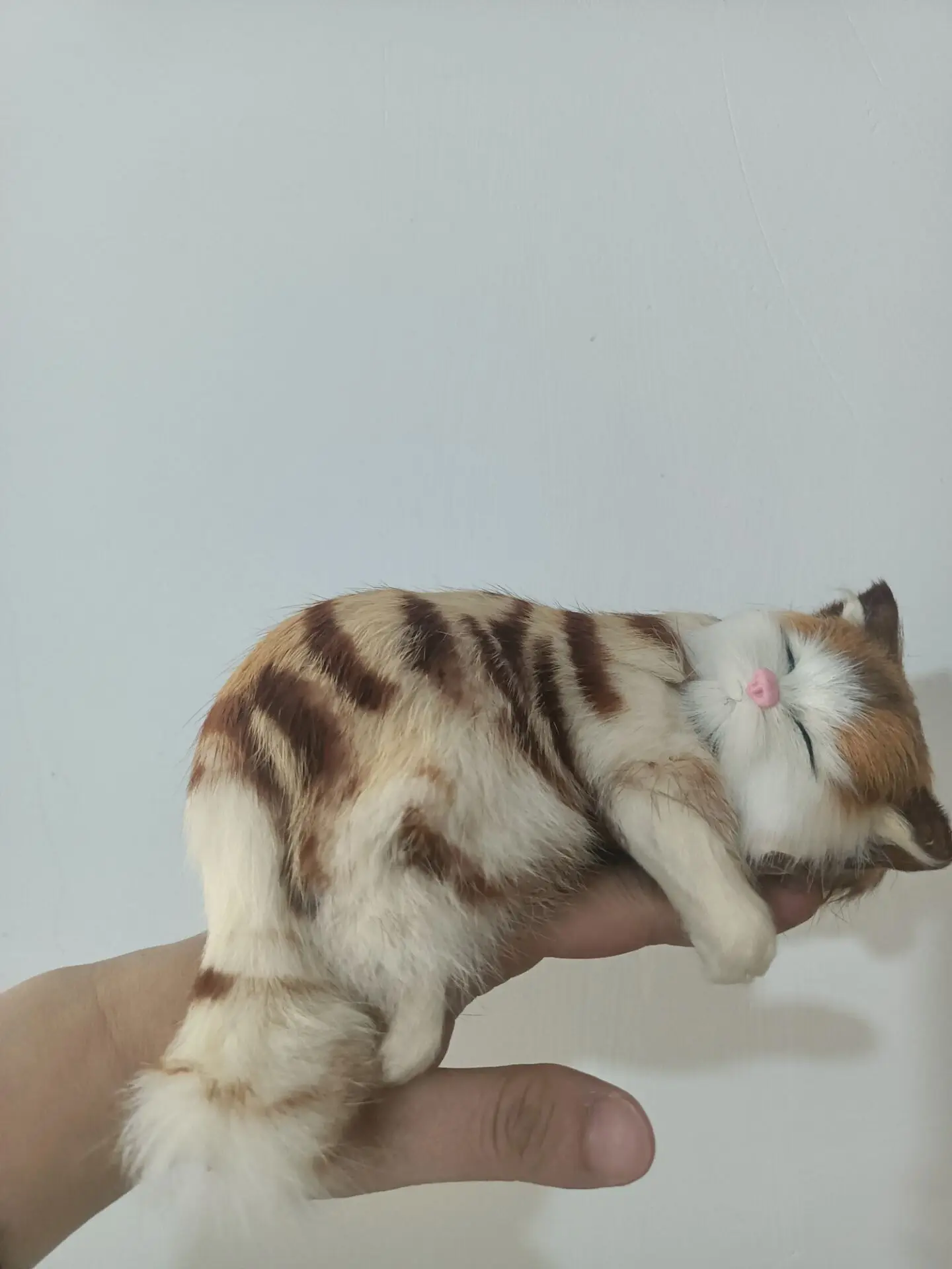 

cute Simulation natural color cat polyethylene&furs cat model home decoration gift about 20CM