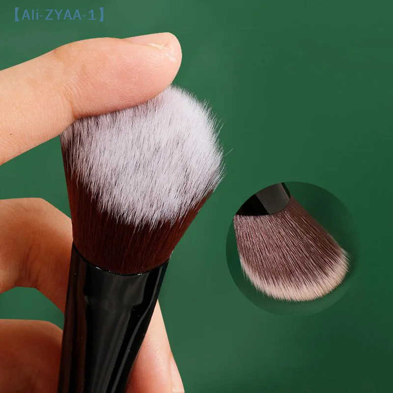 【ZYAA-1】 Pennello per fard tipo inclinato per guance Fard in polvere portatile Contorno viso Trucco Strumento cosmetico per donne Ragazze Principianti