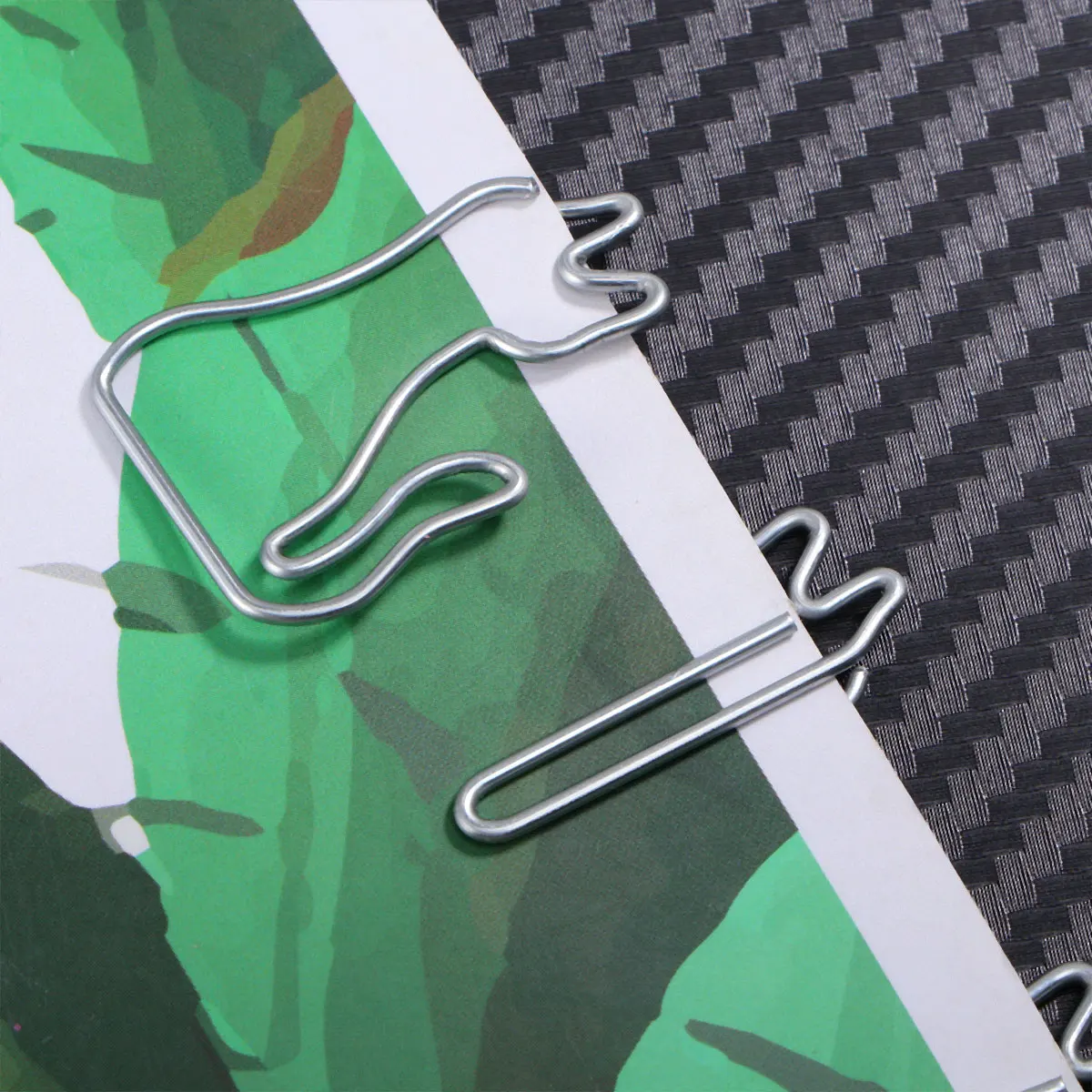 

30Pcs Silver Cat Shaped Paper Clips Metal File Clamps Practical Office Clip Supplies Document Holder Paper Clips