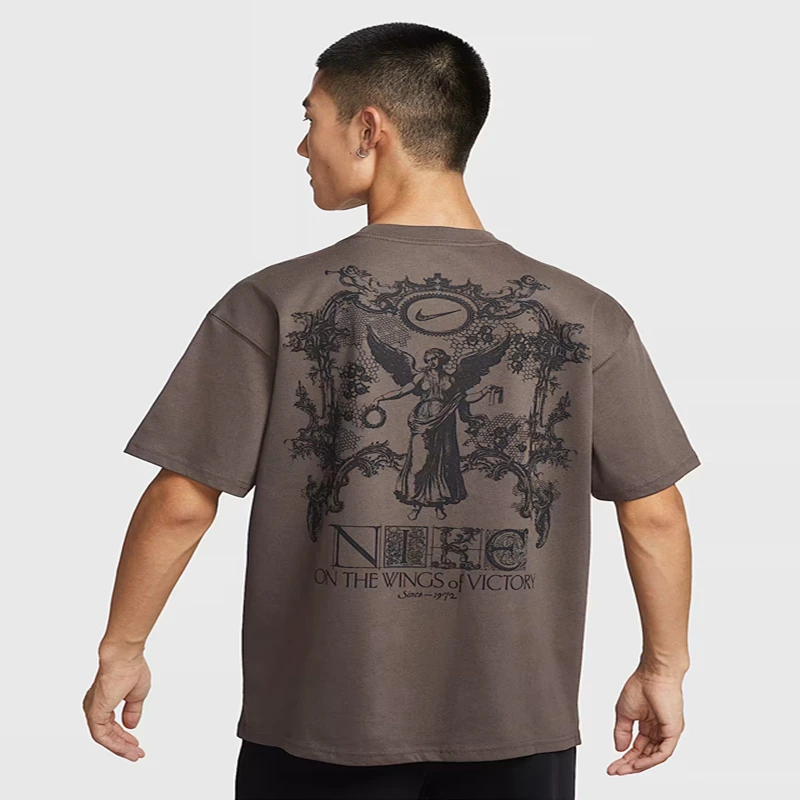 

Nike Retro 1972 Wings Victory Graphic T-Shirt 100% Cotton Loose Fit Casual Short Sleeve Vintage Streetwear for Men And Women