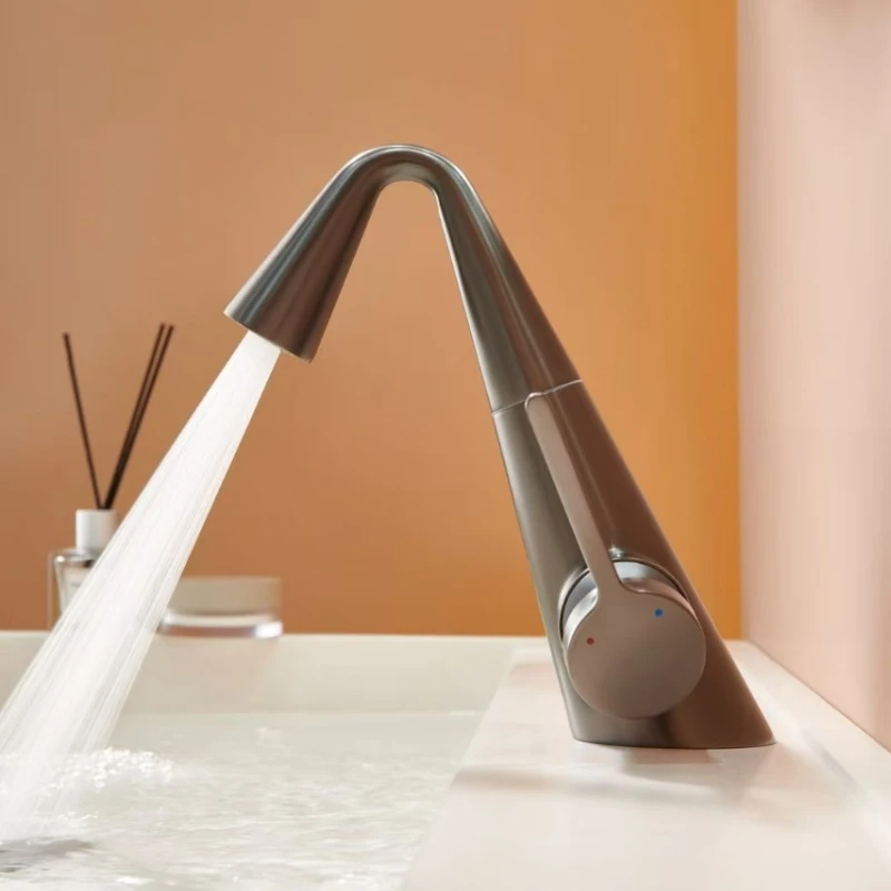 

Copper milk white bathroom bathroom cabinet basin faucet hot and cold anti-splash household pumping faucet