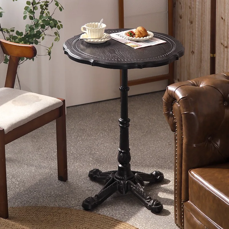 Retro solid wood round table sofa edge few wrought iron coffee table American medieval furniture loft French dessert dining tabl