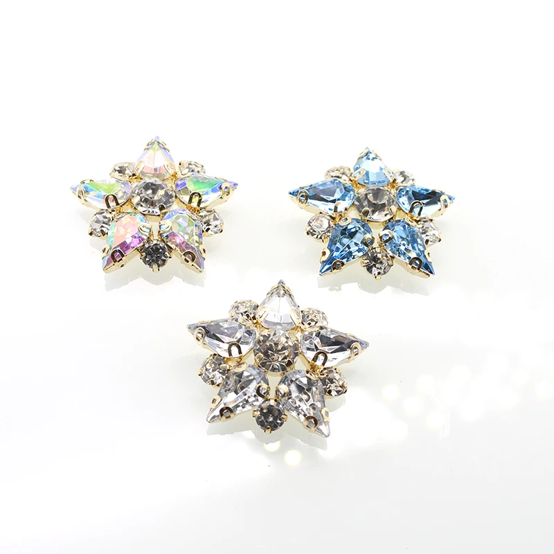 Fashionable New Flower 32 * 32MM2Pcs/Lot Crystal Diamond Gold Five pointed Star Button Clothing Decoration Button Accessories